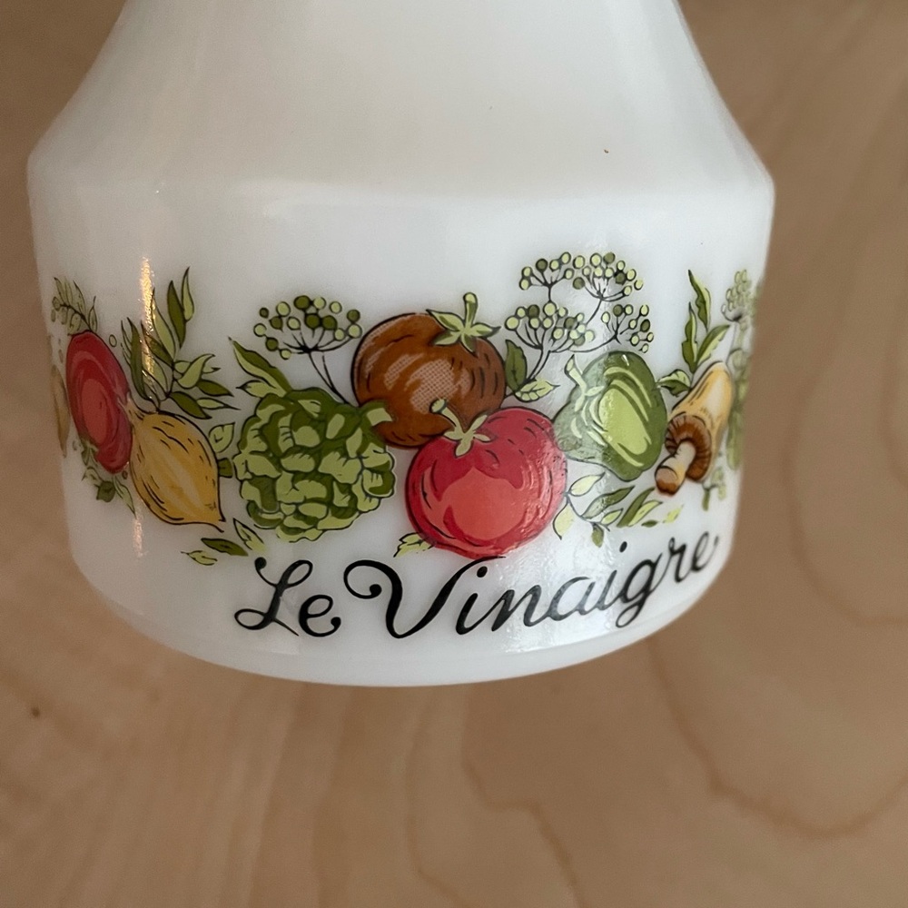 Spice of Life Vintage Oil Dispenser